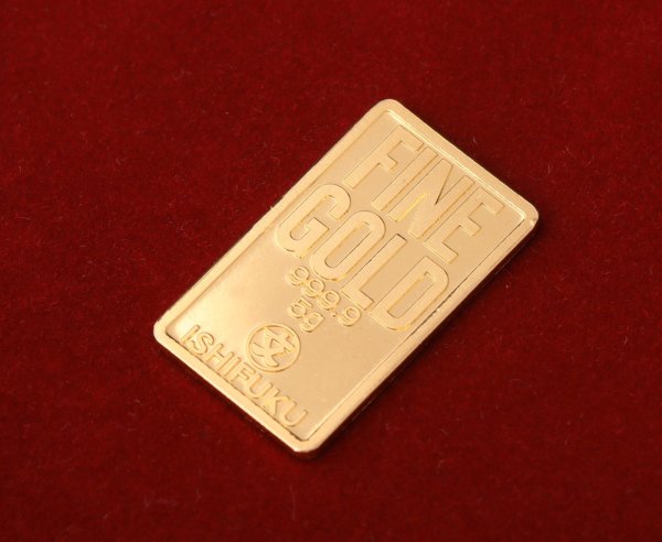 画像2: キャラクターインゴット【ピーターラビット】 金地金5g (2)