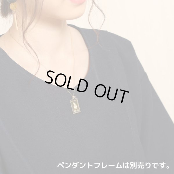 画像8: キャラクターインゴット【ピーターラビット】 金地金5g (8)